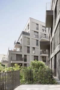 88 Housing Units along the Ourcq Canal in Pantin by Avenier Cornejo