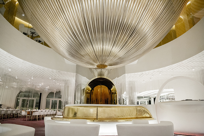 Alain Ducasse's miX Dubai by Clavel Arquitectos