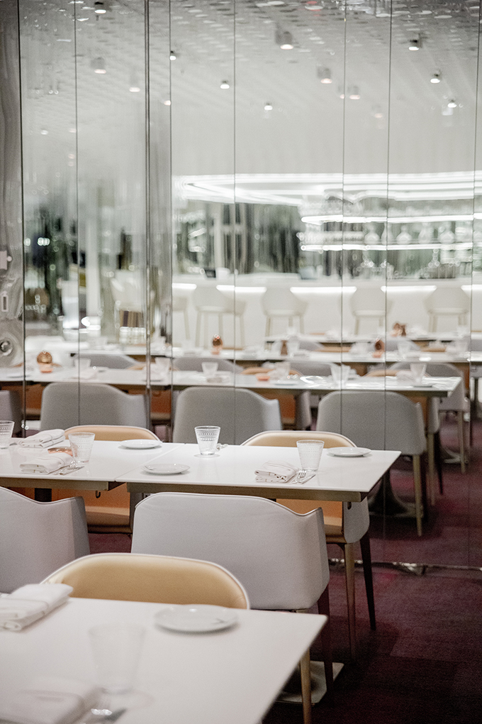 Alain Ducasse's miX Dubai by Clavel Arquitectos