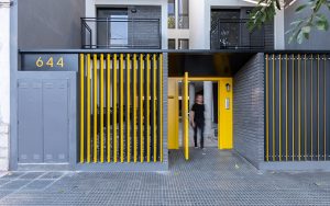 Casa 40 by Quaranta & Coraglio Arquitectos