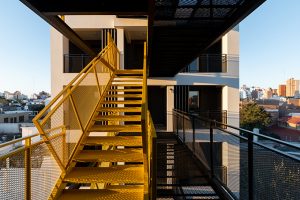 Casa 40 by Quaranta & Coraglio Arquitectos