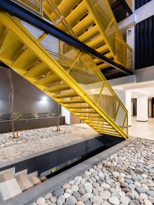 Casa 40 by Quaranta & Coraglio Arquitectos