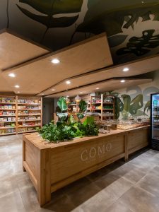 CÕMO Natural Market by Estudio Montevideo