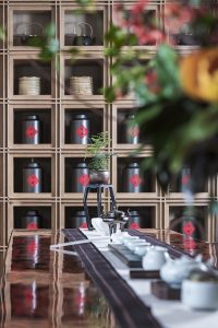 Fuzhou Taihe Qingyun Sales Center by Shanhejinyuan Art Design