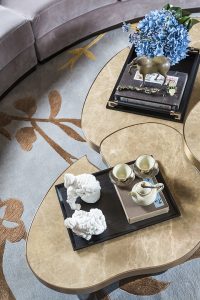 Fuzhou Taihe Qingyun Sales Center by Shanhejinyuan Art Design