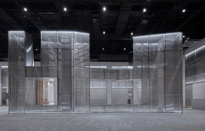 GreenMonster Lab by BANDe Architects