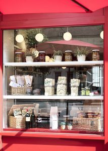 Latteria restaurant by Vudafieri-Saverino Partners