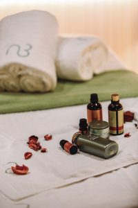 Natural Beauty Salon by Studio DOTCOF