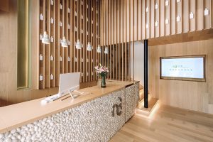 Natural Beauty Salon by Studio DOTCOF