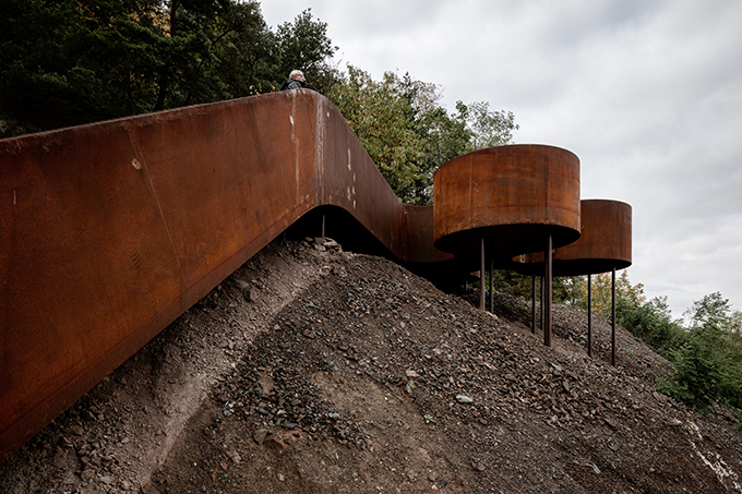 Portes Bonheur, le Chemin des Carrières by Reiulf Ramstad Arkitekter