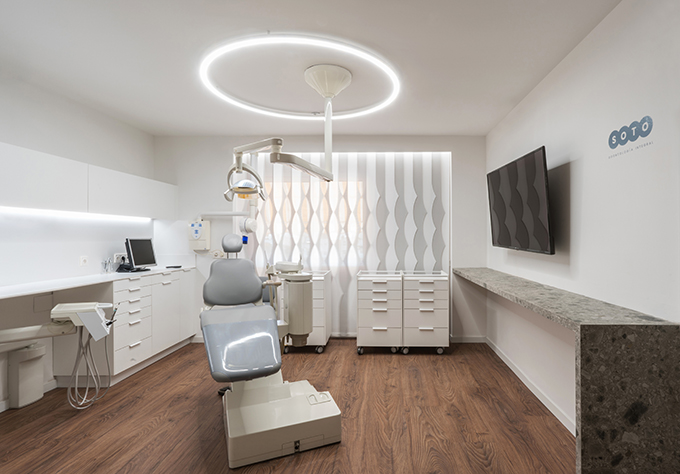 Soto Dental Clinic by Vitale