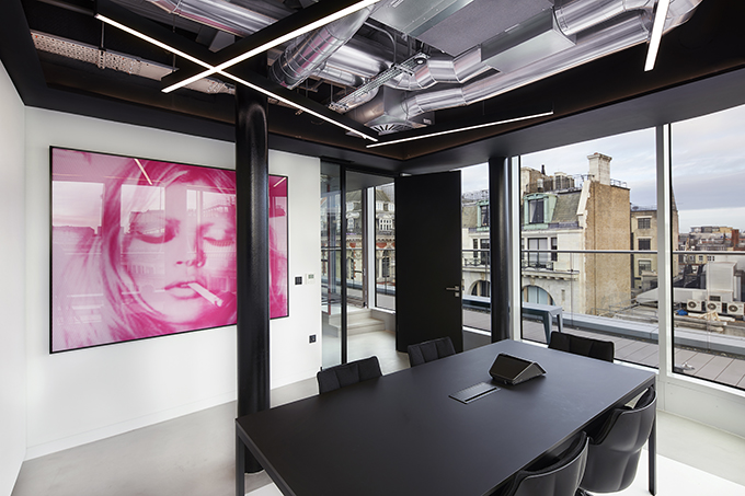 Sports Direct’s new London Offices by PENSON