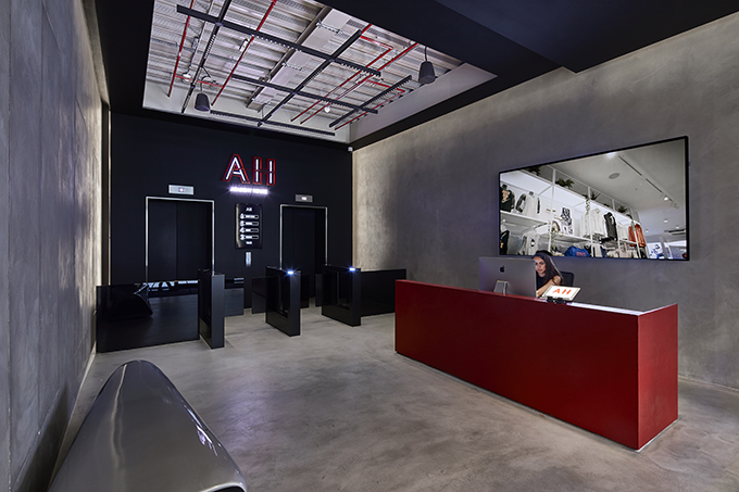 Sports Direct’s new London Offices by PENSON