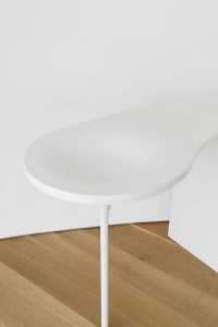 Vanity Table by nea studio