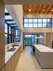 BSS House by Federico Urfer Arquitecto