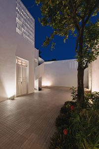 Filux Lab by Workshop Diseño y Construcción