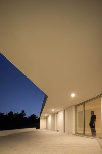 House in Lamego by António Ildefonso