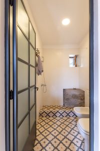 Las Caballerizas by Carolina Vago Arquitectura