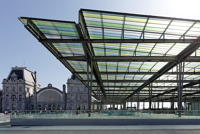 The station of Oostende by Dietmar Feichtinger Architectes