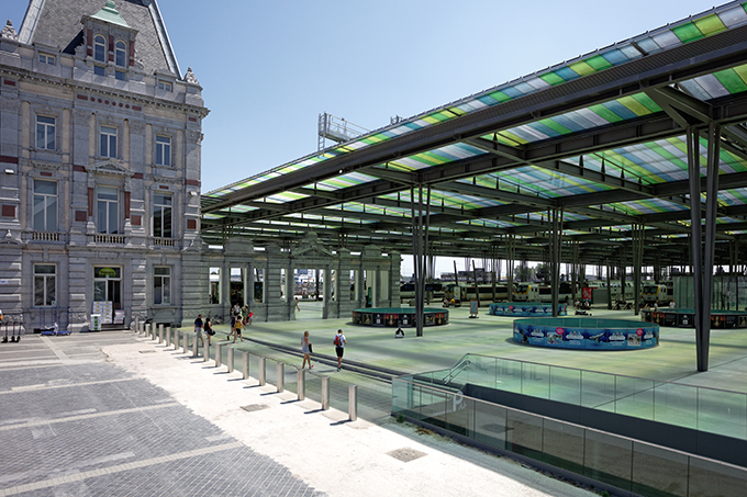 The station of Oostende by Dietmar Feichtinger Architectes