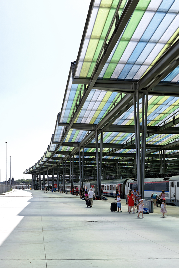 The station of Oostende by Dietmar Feichtinger Architectes