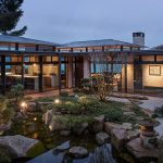 Hidden Cove Residence by Stuart Silk Architects