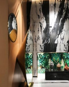 Meitao Ceramics Sales Center by FOSHAN TOPWAY DESIGN