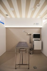 Hospital Veterinario del Mar by Vitale