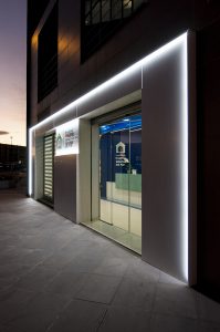 Hospital Veterinario del Mar by Vitale