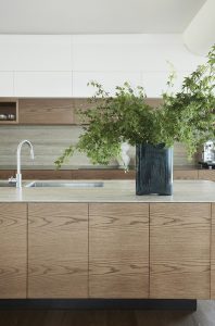 Pacific View Point by Luigi Rosselli Architects