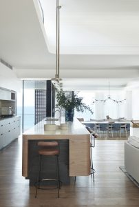 Pacific View Point by Luigi Rosselli Architects