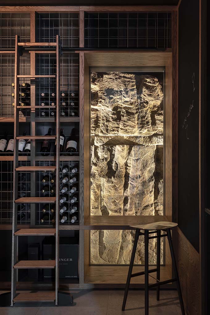 Pacific View Point by Luigi Rosselli Architects