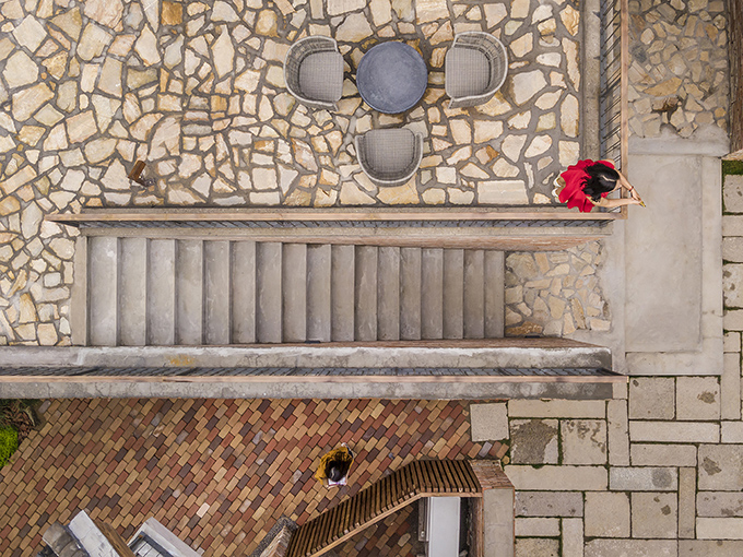 San Sa Village by llLab