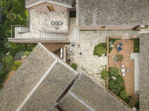 San Sa Village by llLab