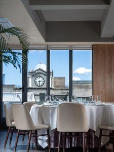 Siji Minfu Roast Duck Restaurant by IN • X