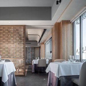 Siji Minfu Roast Duck Restaurant by IN • X