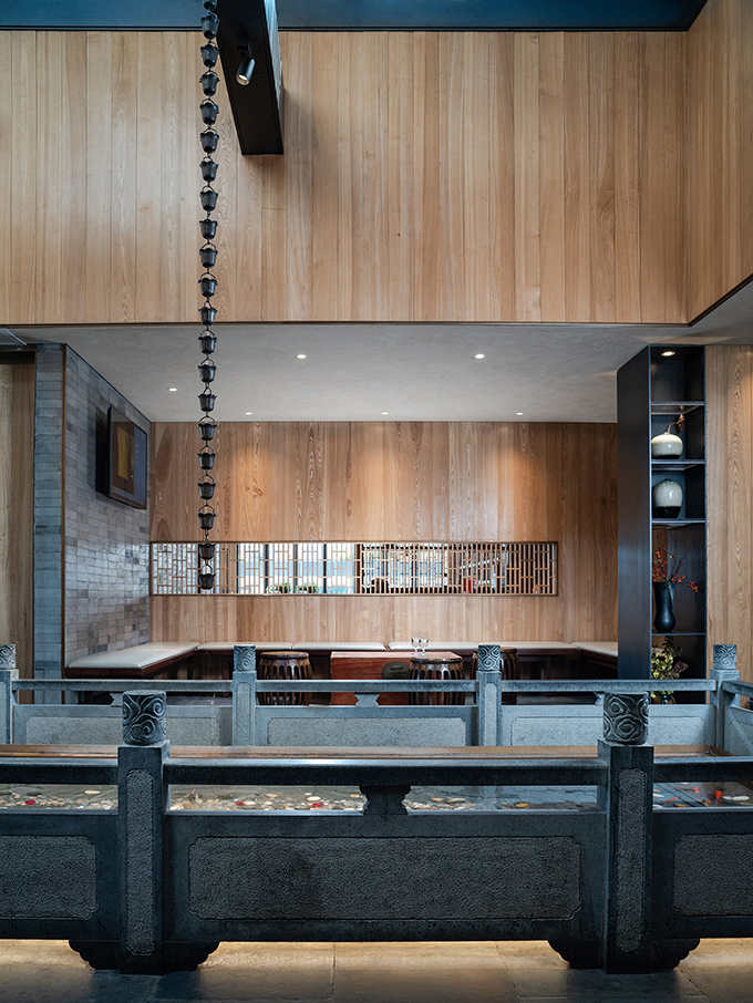 Siji Minfu Roast Duck Restaurant by IN • X