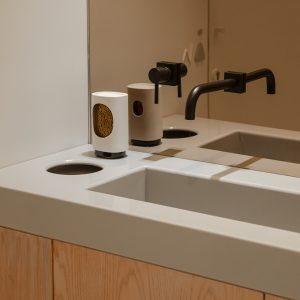 Tru3 Yoga Studio by ITGinteriors