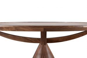 Vasco table by Wewood