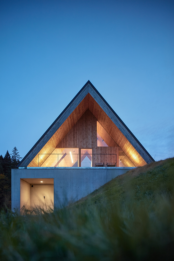 Weekend House in Beskydy by Pavel Míček Architects