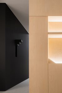 Yi's House Showroom by Peng & Partners