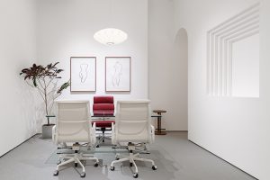 Yi's House Showroom by Peng & Partners