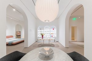 Yi's House Showroom by Peng & Partners