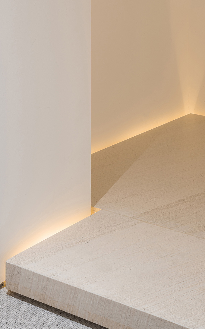 Yi's House Showroom by Peng & Partners