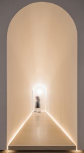 Yi's House Showroom by Peng & Partners