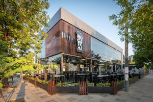 Bocatoma Taproom by VS arquitectura