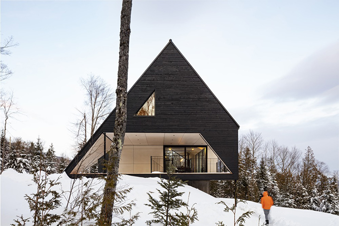 Cabin A by Bourgeois / Lechasseur architectes