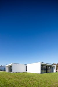 Galegos House by Raulino Silva Architect
