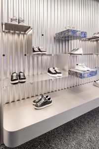 P448 Store by Piuarch