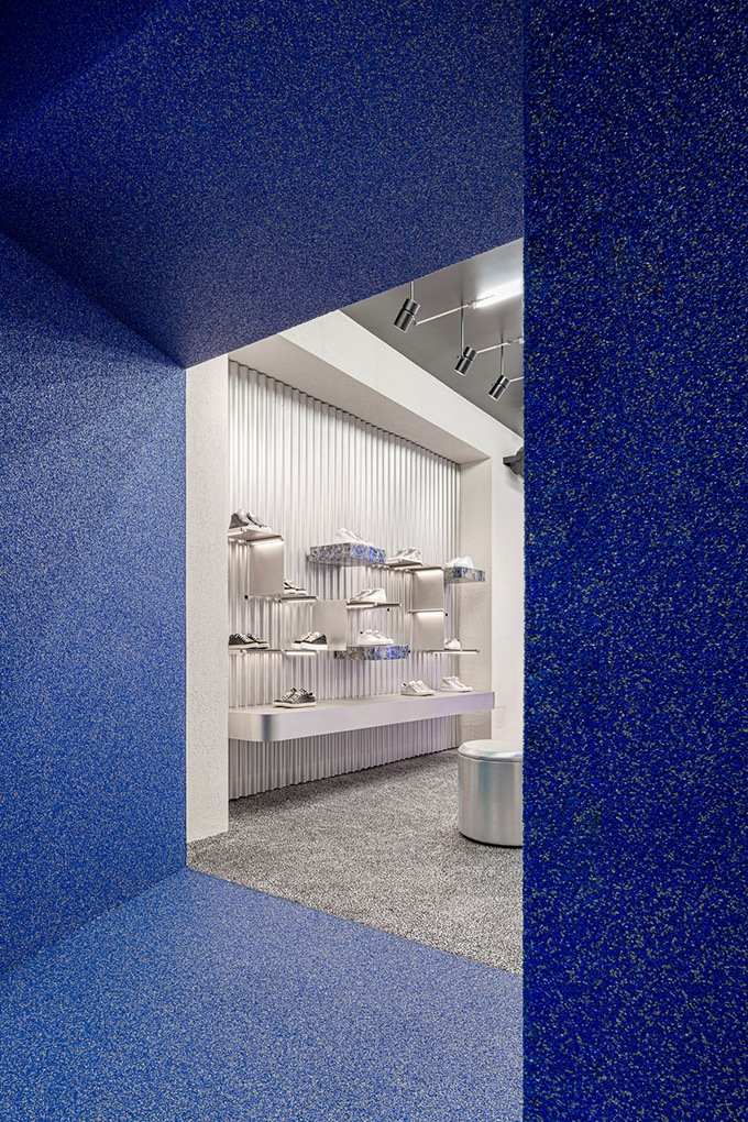 P448 Store by Piuarch